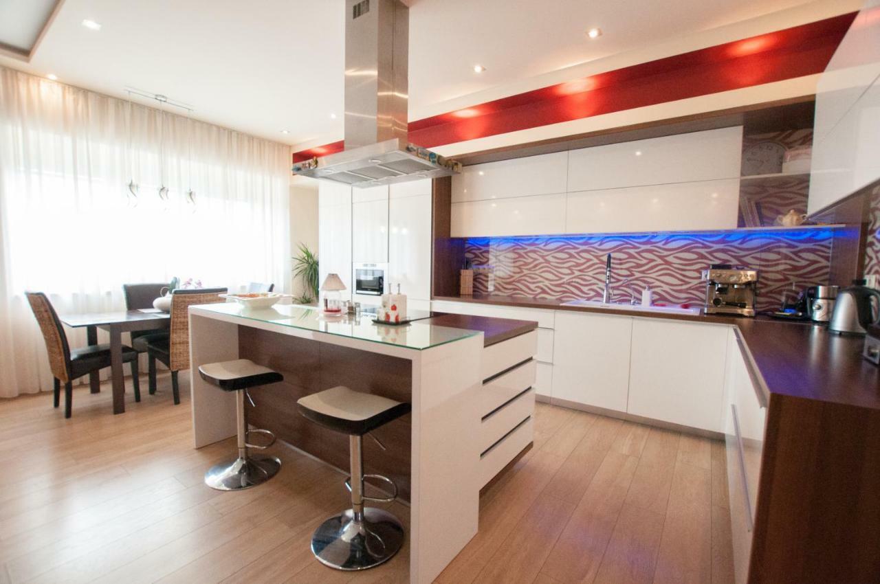 Prestige Apartment Komárno Dış mekan fotoğraf